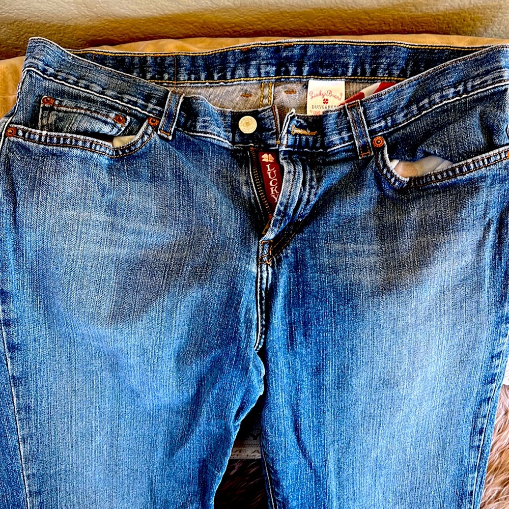 Lucky Brand Mid-Rise Flare size 14/32